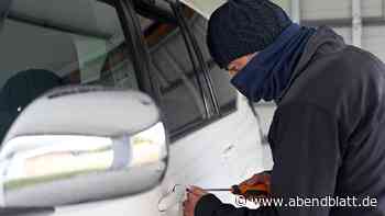 Mann bricht in Auto ein – und kommt nicht mehr allein heraus
