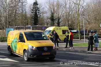 Voetganger aangereden door pakketbezorger