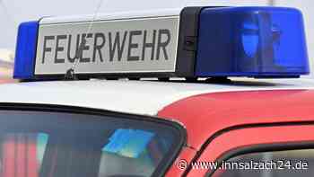 Feuer-Alarm in Burghausen: Abfallcontainer-Brand bedroht Lkw-Auflieger
