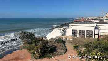 Ostia, (quasi) terminati i lavori della regione. Davanti la Rotonda una scogliera lunga 350 metri