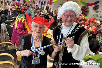 Märchenhafter Weiberkarneval in Beverungen