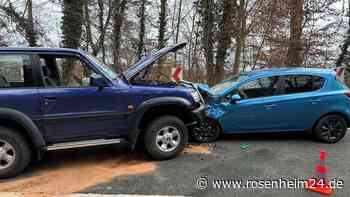 Wohl Frontal-Crash auf Serpentinen: Eine Person mittelschwer verletzt