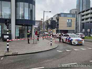 Gewapende jongeman overvalt optiekwinkel in Almere