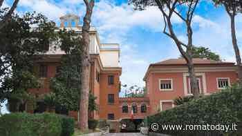 Tragedia a scuola: professoressa muore colta da malore