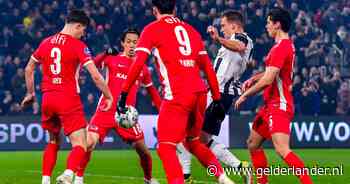 LIVE KNVB-beker | Heracles antwoordt razendsnel tegen AZ: Mirani kopt raak in halve finale