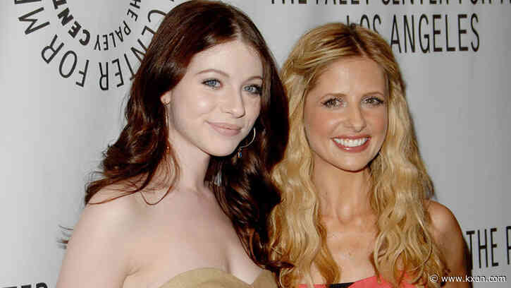 Sarah Michelle Gellar, Blake Lively, others remember Michelle Trachtenberg: 'You knew when she entered a room'
