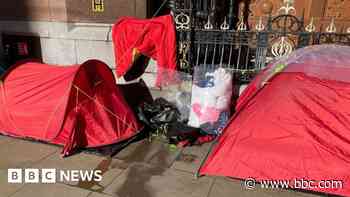 Mayor urges homeless camp 'work with us'