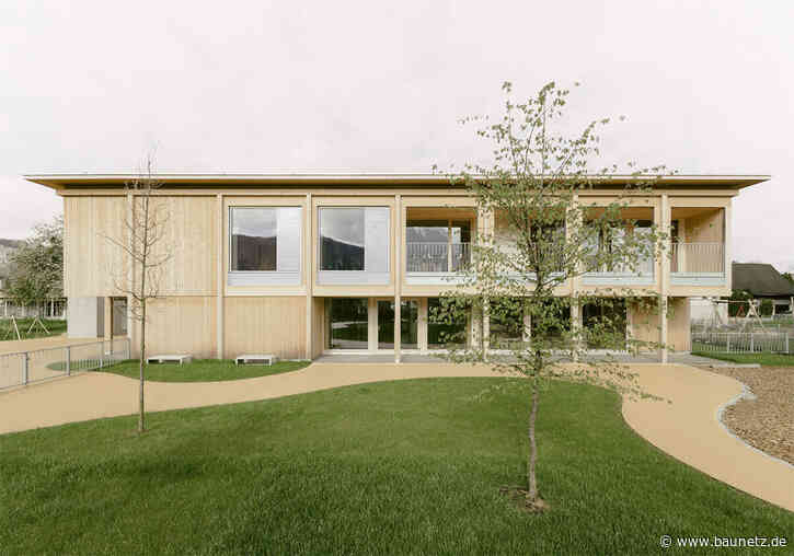 Nachverdichtung in Vorarlberg - Kindergarten in Altach von Innauer Matt Architekten