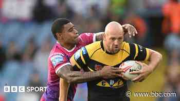 Veteran forward Watts leaves Castleford