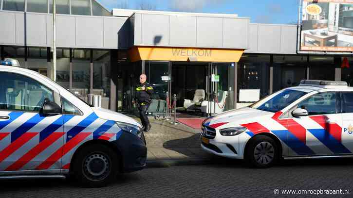 Medewerker bedreigd met geweer bij gewapende overval
