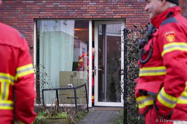 Besteklade in brand op kookplaat bij Friesestraatweg