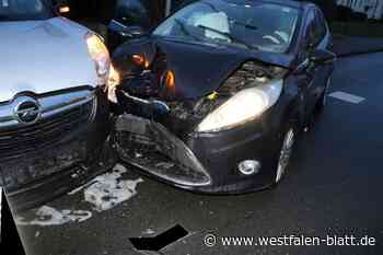 Kollision auf Kreuzung – zwei Kinder unter den Verletzten