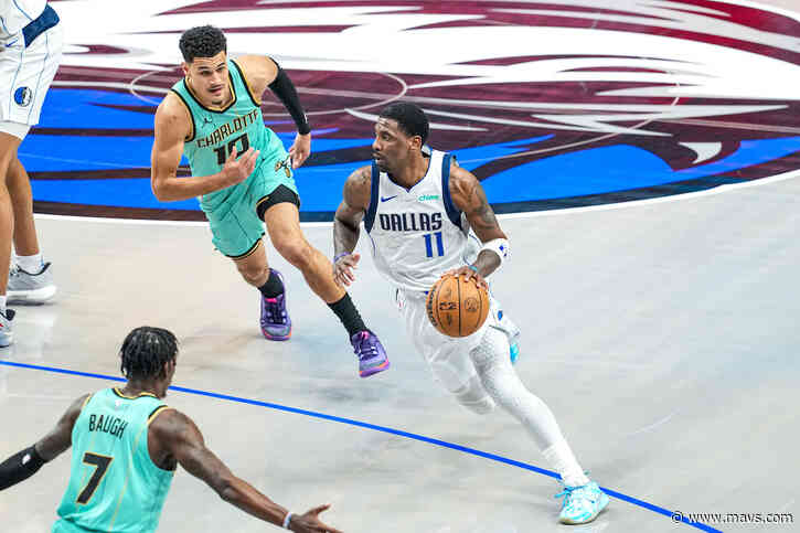 With Moses leading them, Mavericks finally subdue Hornets, 103-96