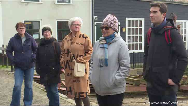 Urk - Australische dochter van joodse onderduiker bezoekt schuilplaats op Urk
