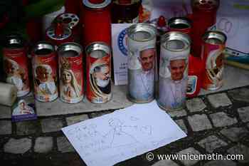 Le pape victime d'une "crise" respiratoire, ce vendredi: son pronostic toujours  "réservé"