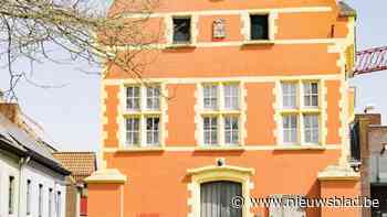 Gevelrenovatie van Oud Stadhuis in Peer zal drie maanden duren