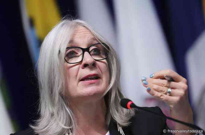 Ottawa tells First Nations chiefs committee to sort out child welfare talks with AFN