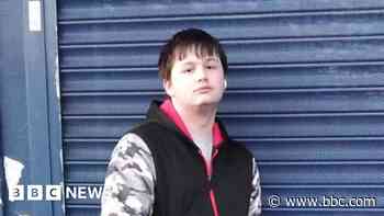 Hero paperboy alerted couple to fatal fire