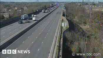 Road reopens after six-vehicle crash on M6