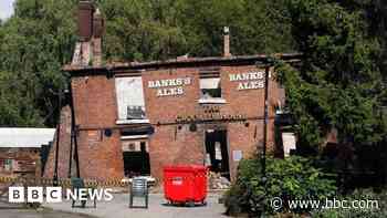 'Get things moving', Crooked House campaigners say