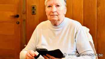 Denise is alles kwijt door valse bankmedewerker: “Plots haalden ze mijn  spaarcenten in Anderlecht uit de muur”