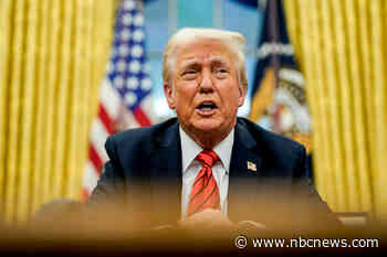 Trump to sign an executive order making English the official U.S. language