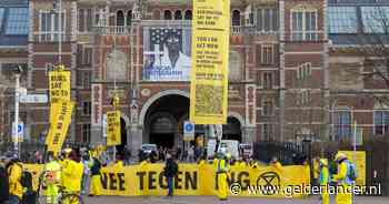 Rijksmuseum vrijwel leeg: Extinction Rebellion ‘kocht’ duizenden kaartjes en blokkeert tunnel