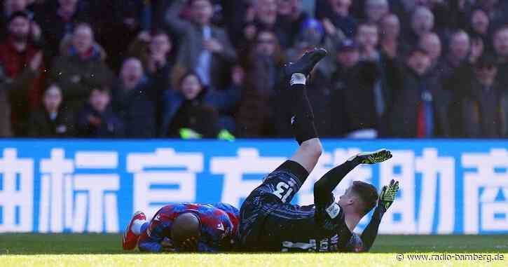 Brutales Foul in England: Torwart trifft Ex-Mainzer am Kopf