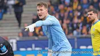 Schwache Eintracht kommt gegen Ulm mit blauem Auge davon