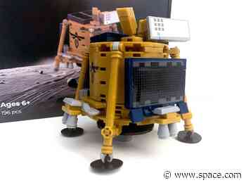 'Land' your own Blue Ghost with Firefly's moon lander building blocks set