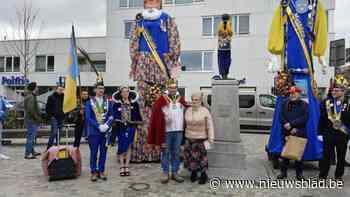 Beeldje van de Bierpruver krijgt nieuwe trotse peter