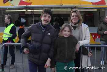 Gezin van Eloïse-Marie (8) ervaart bijzondere Omloop na winst kleurwedstrijd: “Fan van Wout Van Aert”