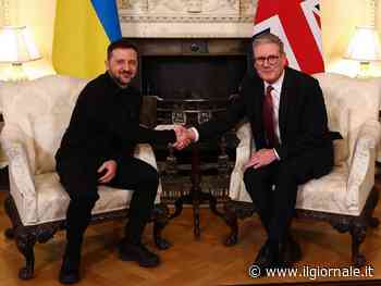 Starmer accoglie Zelensky: "Con voi fino alla fine". Macron apre al dialogo con Putin