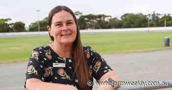 Seniors get a sneak-peak at Woolorama arts, crafts and photography winners