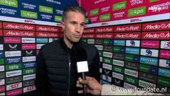 Van Persie gefrustreerd: 'Tijdrekken NEC wordt beloond, ik wil 10 minuten blessuretijd'