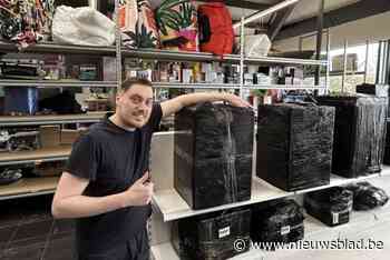 Mysterie-pakketten vliegen de deur uit in Kooigem: “Het kan bingo zijn of flink tegenvallen”