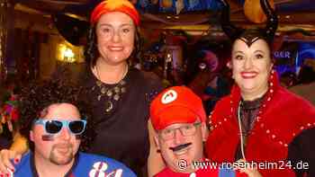 Faschingshöhepunkt für alle Generationen: So lief der Feuerwehrball in Mietraching