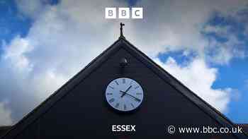 Why do Essex supermarkets have clocks?