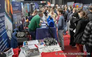 Jobbeurs lokt bijna 200 bedrijven en 1.000 studenten: “We koppelen juiste student aan juiste werkgever”