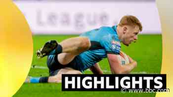 Barron scores 90m try as Hull FC win at Giants