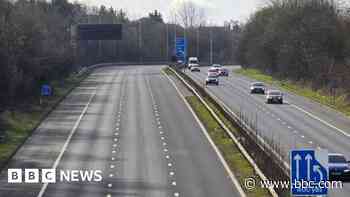 One dead and four arrested after M621 crash