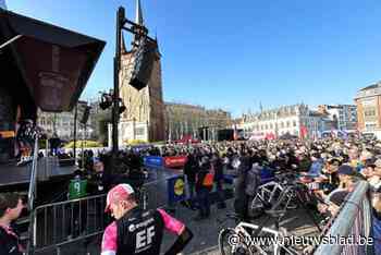 Massa volk voor start van Kuurne-Brussel-Kuurne: “Eindelijk weer koers”
