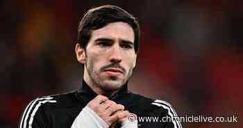 Newcastle United star Sandro Tonali proposes to girlfriend Juliette Pastore with huge ring