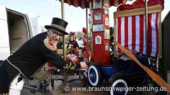 Schoduvel: Walters Zauberzirkus begeistert mit Auto-Karussell