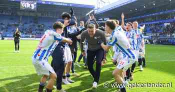Heerenveen swingt na vertrek van Robin van Persie, fans sneren naar oud-coach