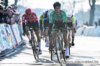 Mathis Avondts klopt Joppe Heremans in pelotonsprint en pakt met Brussel-Opwijk meteen prestigieuze zege: “Dit is een droomstart die ik niet snel zal vergeten”