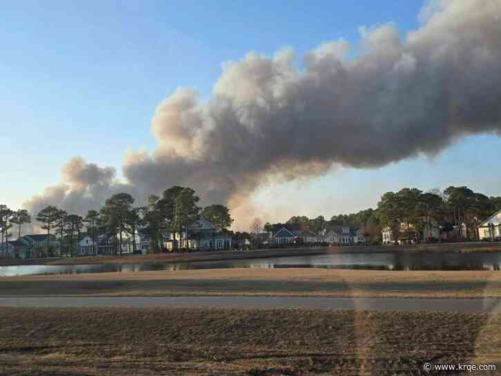 Firefighters working to contain pair of wildfires in South Carolina