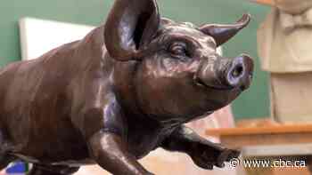 Sculpture of this escapee pig is at risk of theft
