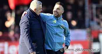 Hoe Ajax de titelkoorts bewust en onbewust tempert: ‘We acteren niet, dit is hoe we zijn’