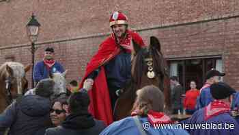 Vader en zoon kronen zich tot koning tijdens historisch gansrijdersweekend: dit zijn de drie nieuwe koningen